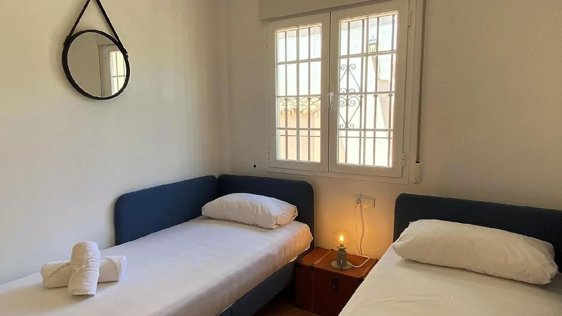 Apartment Ferienwohnung Fuer 6 Personen Ca 100 Qm In Nerja, Andalusien Costa Del Sol