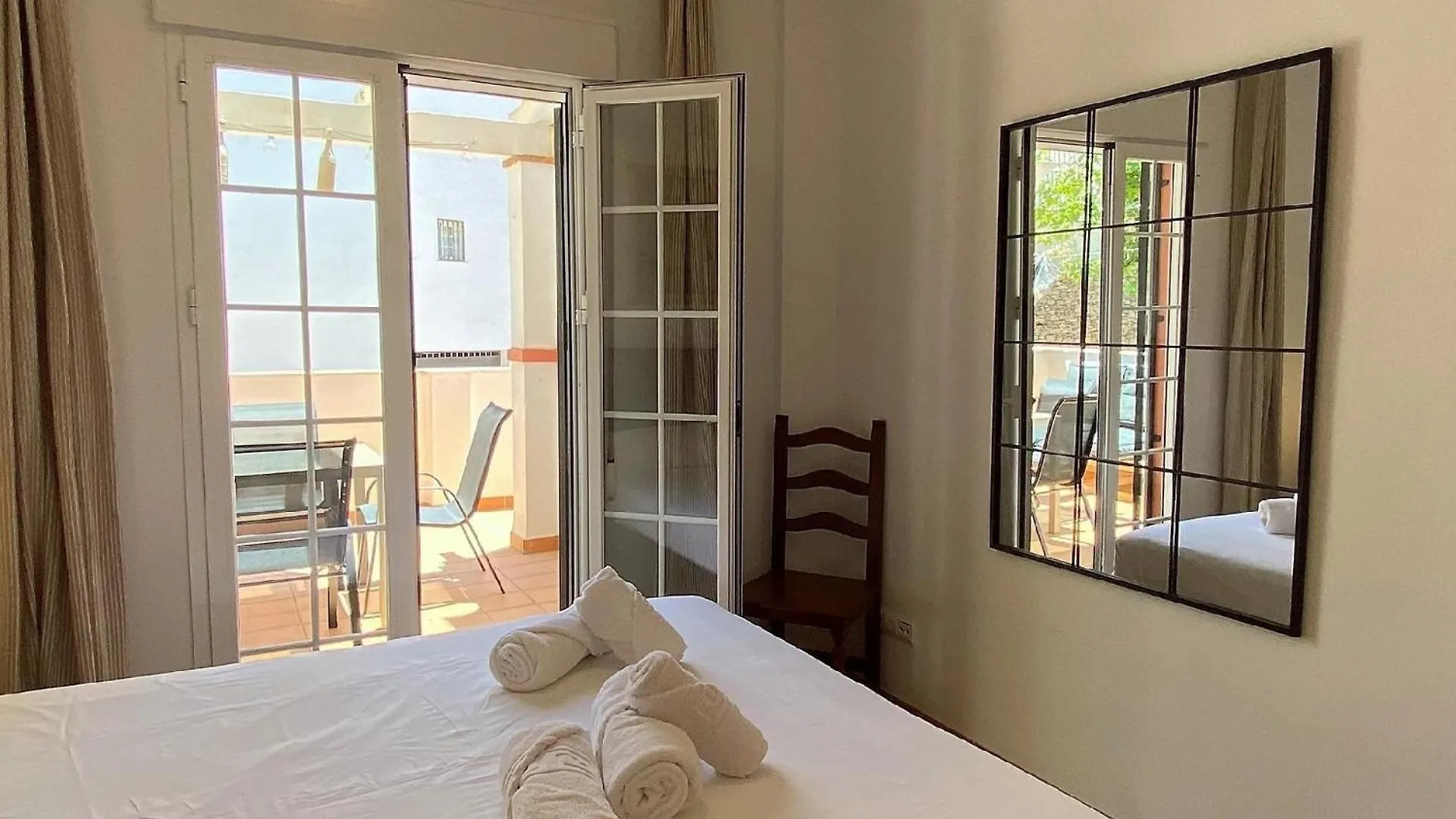 Ferienwohnung Fuer 6 Personen Ca 100 Qm In Nerja, Andalusien Costa Del Sol 0*, Nerja
